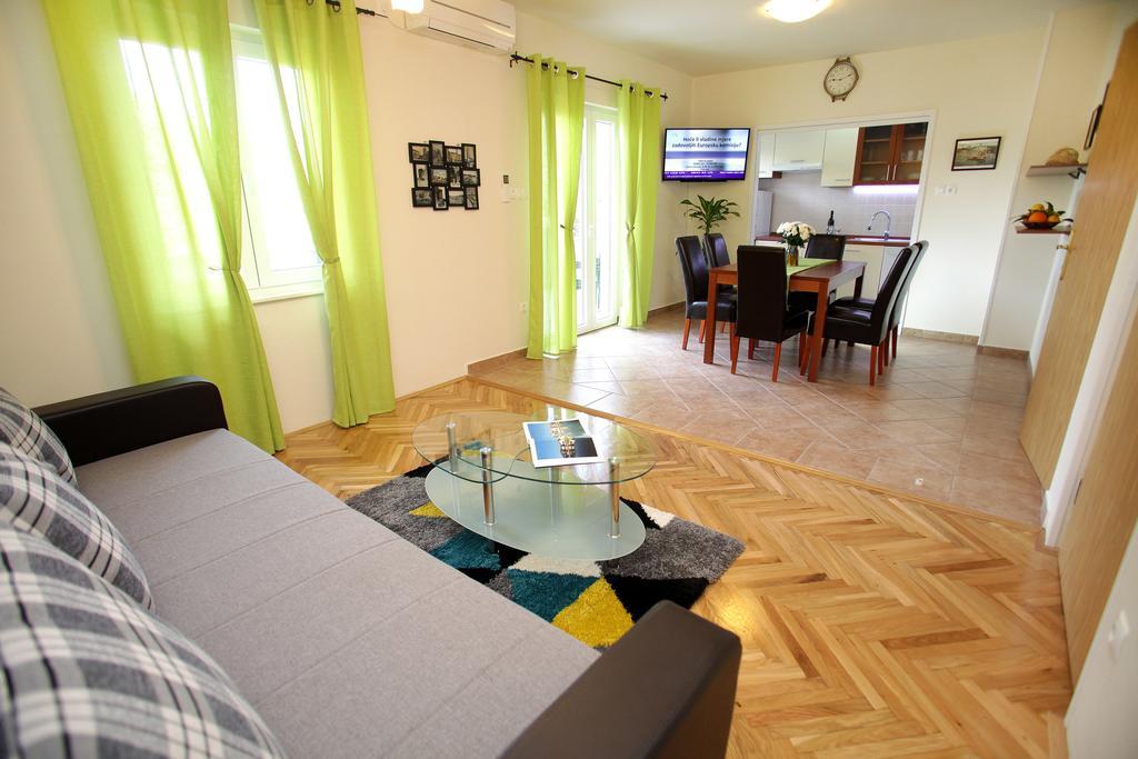 Apartment Biocic Trogir Cameră foto